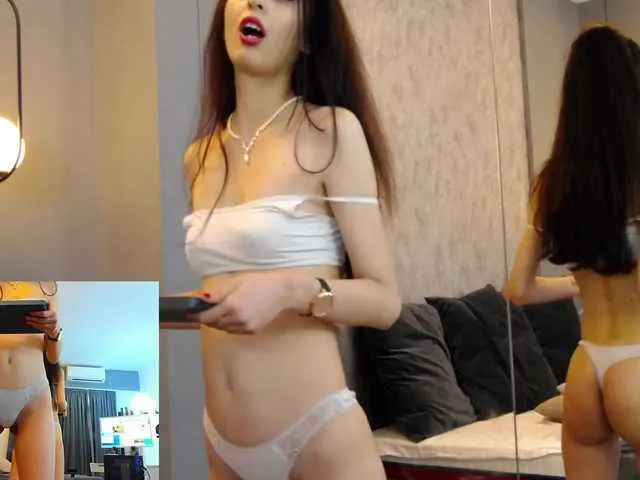 Live sex webcam photo for MisssMagic #272876108