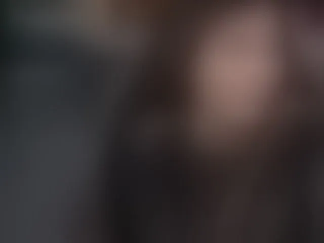 Live sex webcam photo for MisssMegann #293291968