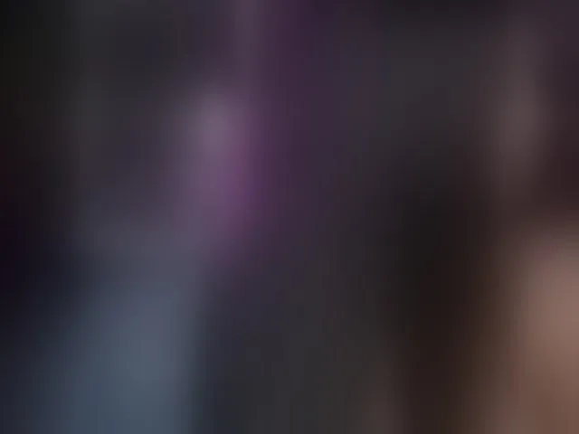 Live sex webcam photo for MisssMegann #293371263