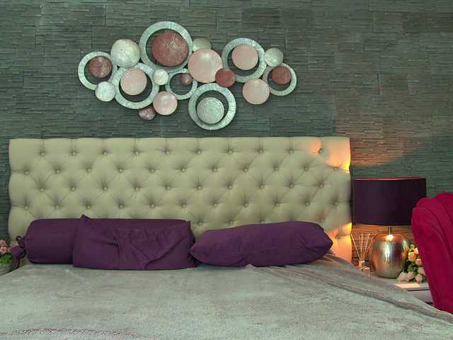 Live sex webcam photo for MissyDoll #289977109