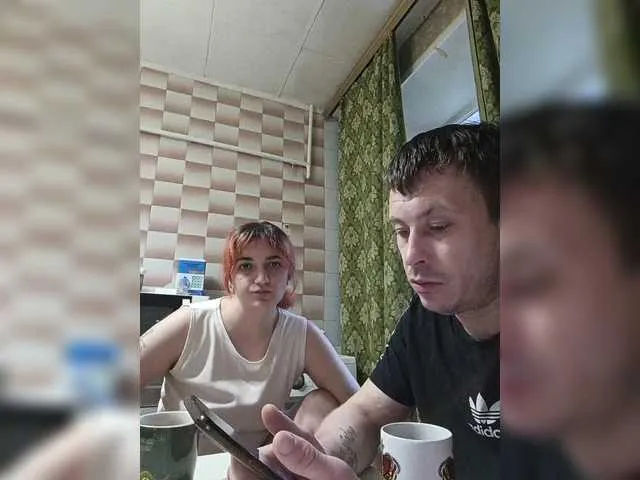 Live sex webcam photo for Mister-missis #290406678