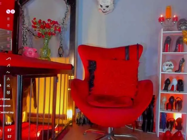 Live sex webcam photo for MistressAndre #292251460