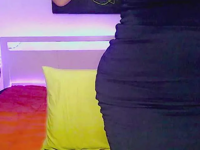 Live sex webcam photo for MistressKat01 #291570829