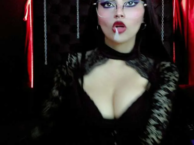 Live sex webcam photo for MistressLomba #274350774