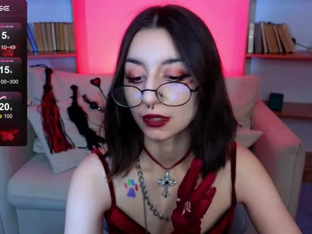 Live sex webcam photo for MistressMarcelline #291432364