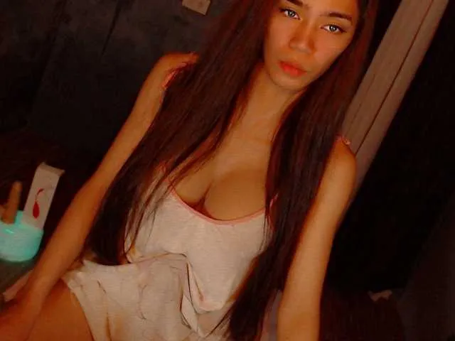 Live sex webcam photo for MistressYassi #291035777