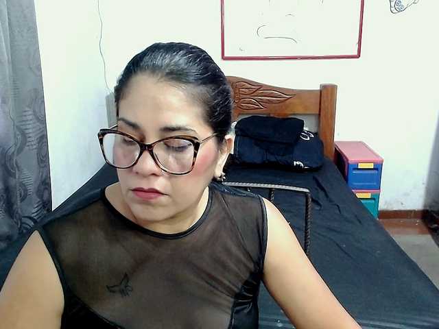 Live sex webcam photo for Mistresskloe #291837455