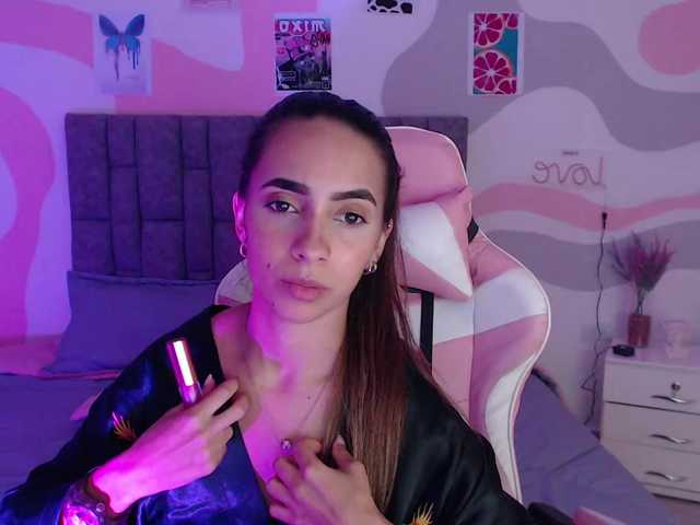 Live sex webcam photo for Mitch-Wilson #276061792