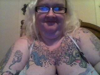 Live sex webcam photo for MitziMonroe #209964373