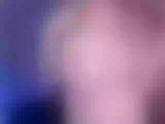 Live sex webcam photo for MiuElle #275541669