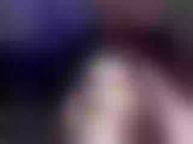 Live sex webcam photo for MiuElle #275621411