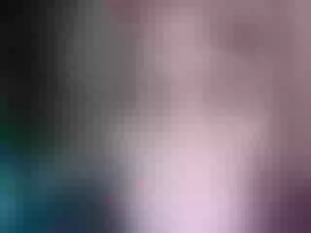 Live sex webcam photo for MiuElle #275870883