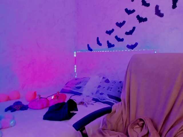 Live sex webcam photo for Miwa-poison #276627401