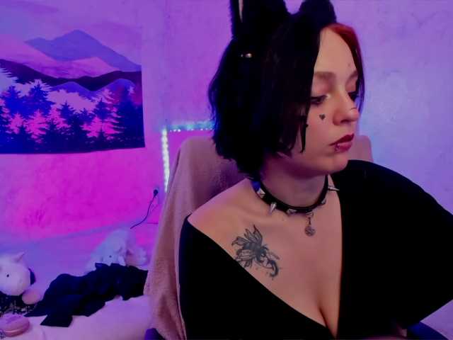 Live sex webcam photo for Miwa-poison #276695674