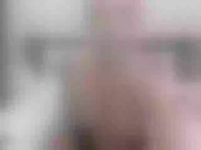Live sex webcam photo for MiyaKiss #275711590