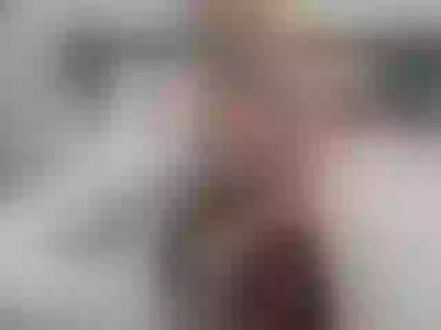 Live sex webcam photo for MiyaKiss #276149979
