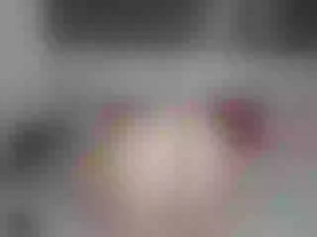 Live sex webcam photo for MiyaKiss #276203270