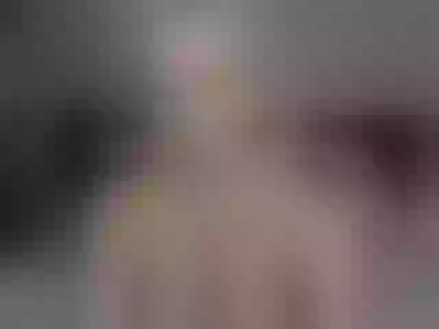 Live sex webcam photo for MiyaKiss #276303366