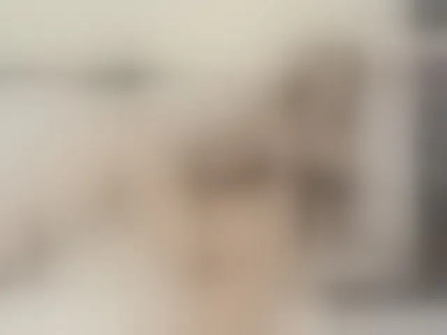 Live sex webcam photo for MiyaMei #293505555