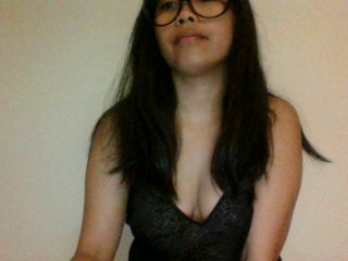 Live sex webcam photo for Miyakha25 #230158986