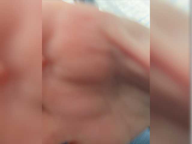 Live sex webcam photo for Mk1903 #277643462