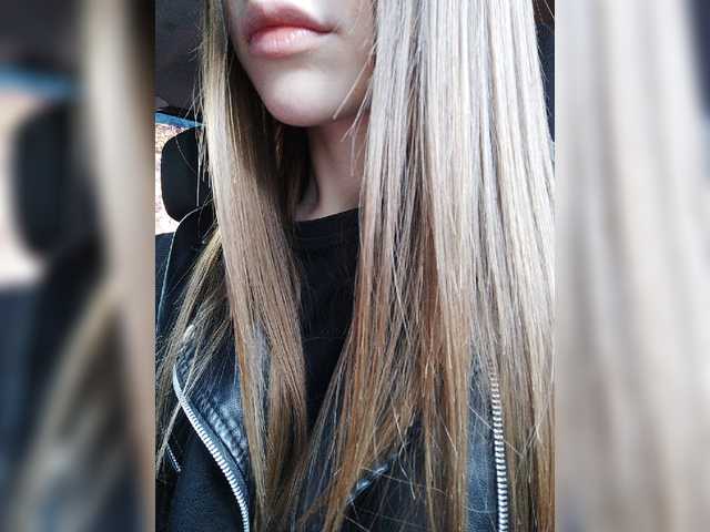 Live sex webcam photo for Mk1903 #277770631