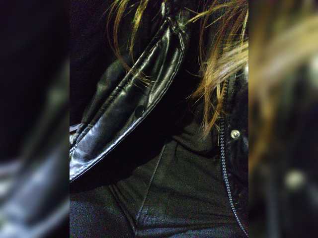 Live sex webcam photo for Mk1903 #277777253