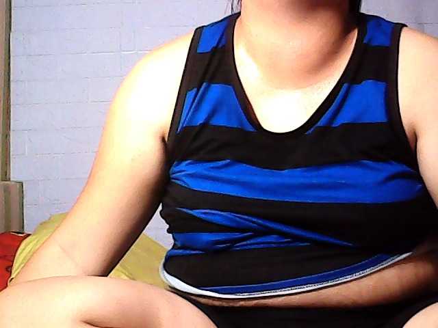 Live sex webcam photo for MoanFormebb #275494160