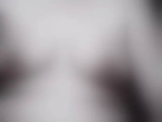 Live sex webcam photo for MoanFormebb #293049157