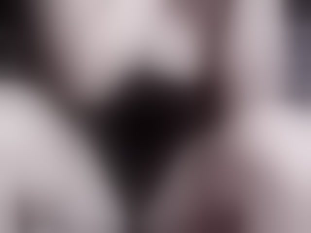 Live sex webcam photo for MoanFormebb #294057195