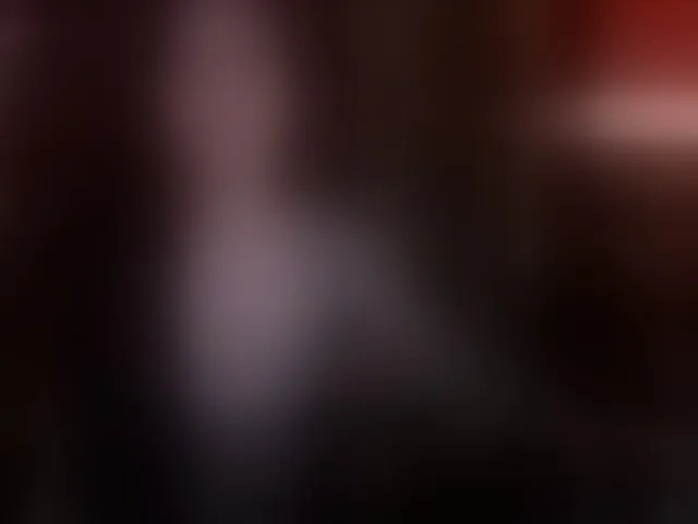 Live sex webcam photo for MoanaQliphoth #292567601