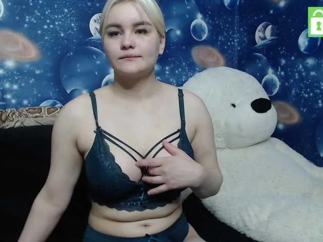 Live sex webcam photo for Model07 #273020440