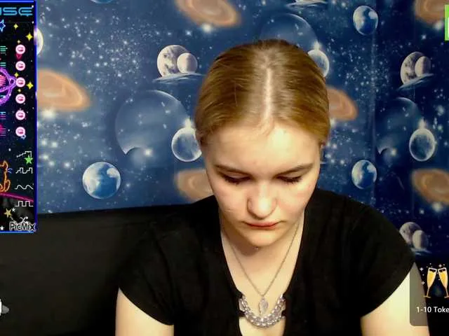 Live sex webcam photo for Model07 #273861132