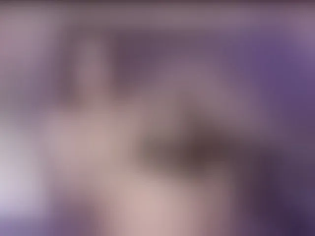Live sex webcam photo for Modelfox #293439860