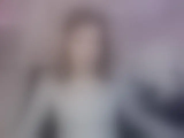 Live sex webcam photo for Modelfox #293592201