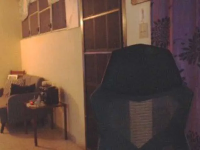 Live sex webcam photo for Modesto-1 #290503334