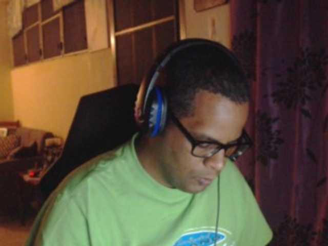 Live sex webcam photo for Modesto-1 #290563866