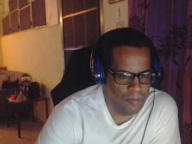 Live sex webcam photo for Modesto-1 #290664955