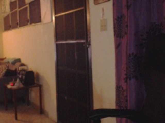 Live sex webcam photo for Modesto-1 #290679637