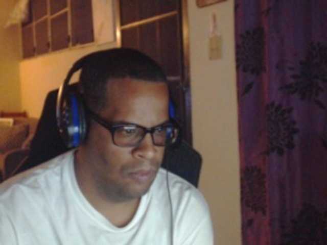 Live sex webcam photo for Modesto-1 #290740887