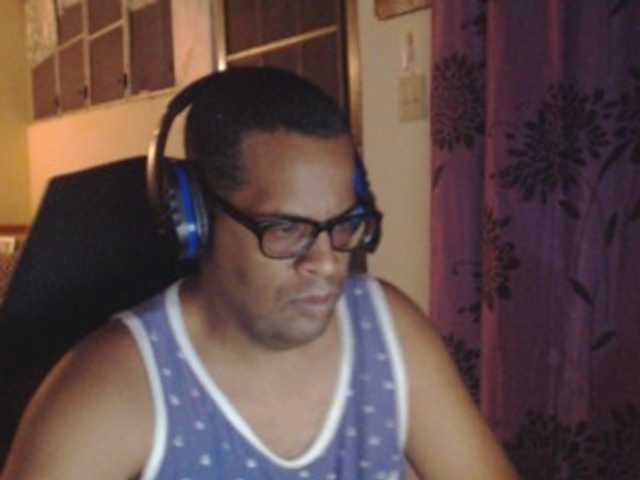 Live sex webcam photo for Modesto-1 #290789136