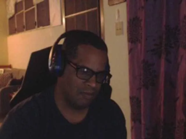 Live sex webcam photo for Modesto-1 #290795487