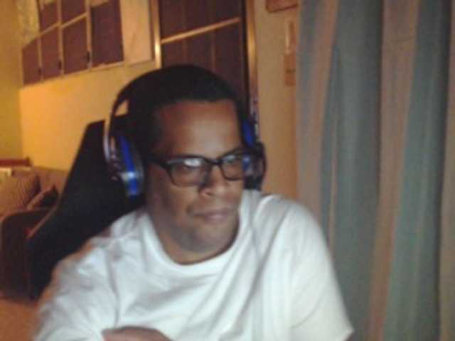 Live sex webcam photo for Modesto-1 #290843158