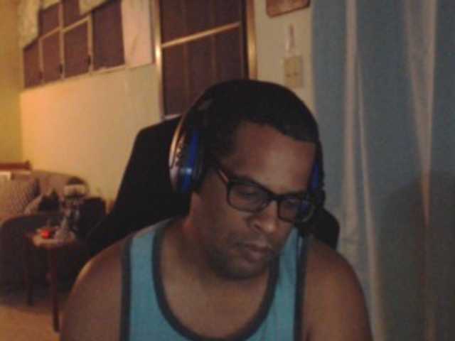 Live sex webcam photo for Modesto-1 #290850107