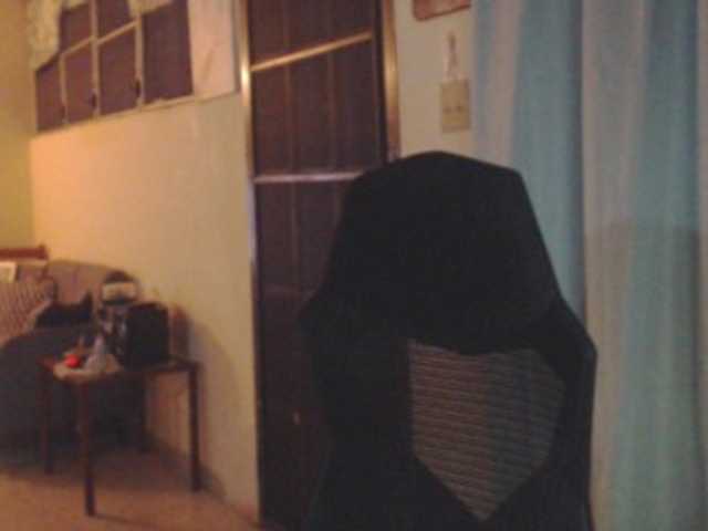 Live sex webcam photo for Modesto-1 #290899062