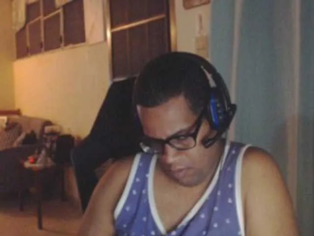 Live sex webcam photo for Modesto-1 #290911814