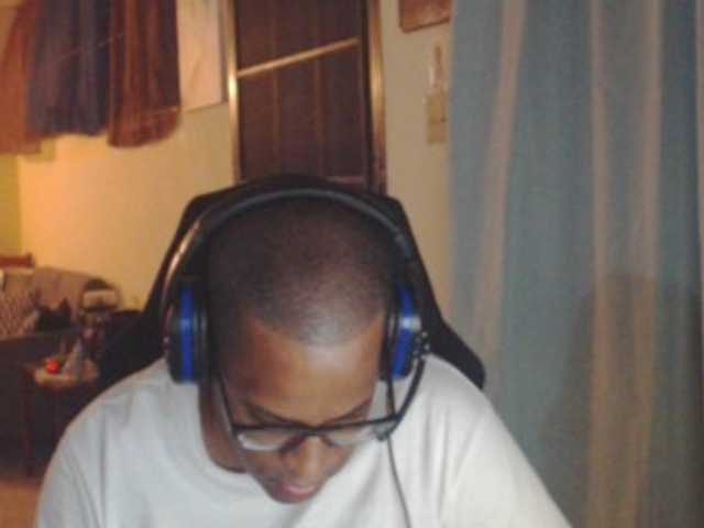 Live sex webcam photo for Modesto-1 #290927654