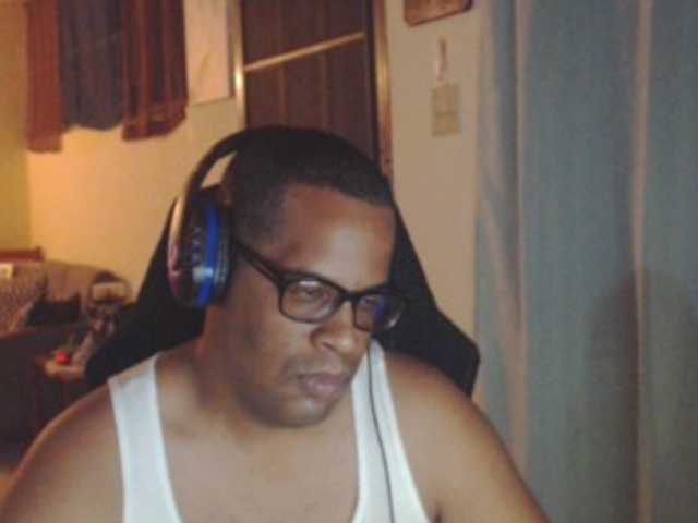 Live sex webcam photo for Modesto-1 #290973779