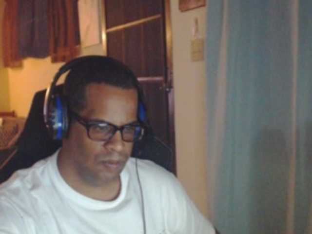 Live sex webcam photo for Modesto-1 #291031827