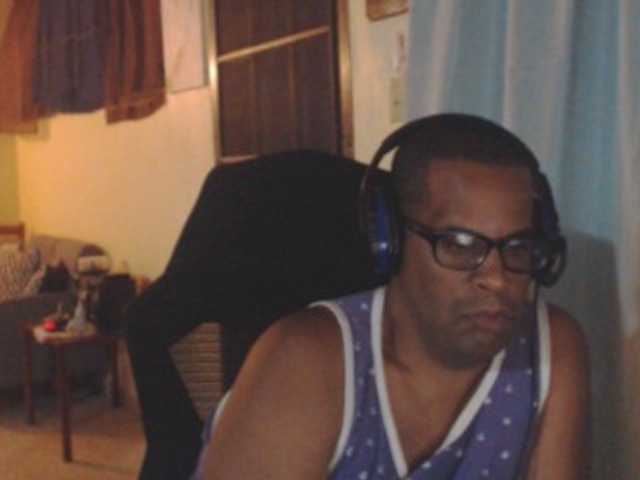 Live sex webcam photo for Modesto-1 #291170136